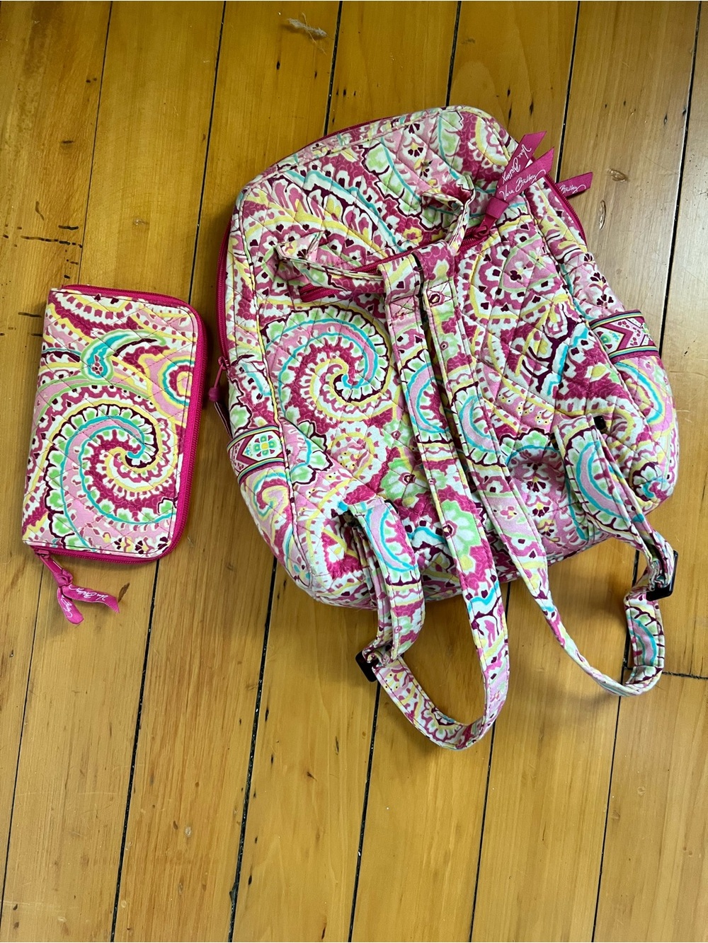 Vera Bradley Quilted Pink Paisley Backpack and Wallet Set - Picture 2 of 4